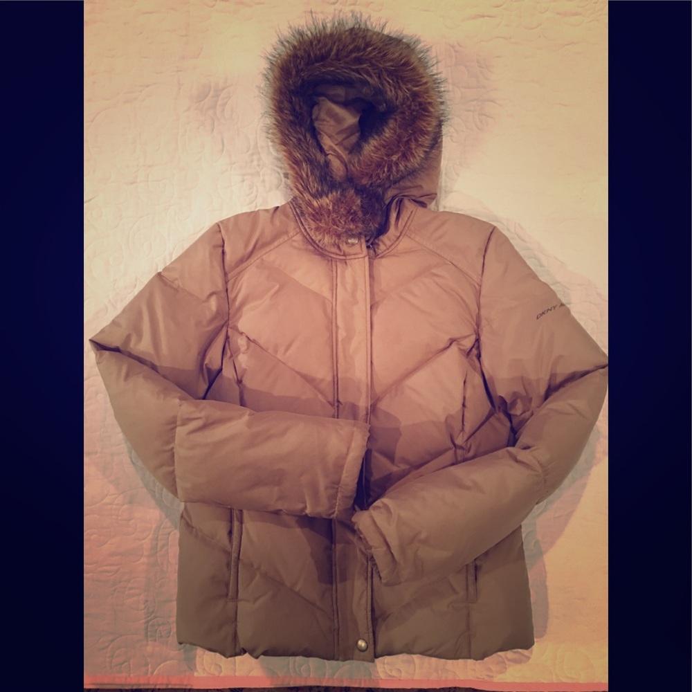 Donna Karan New York winter jacket with faux fur